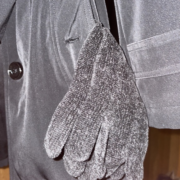 London Fog Black Winter coat with hood and gloves - Picture 4 of 4